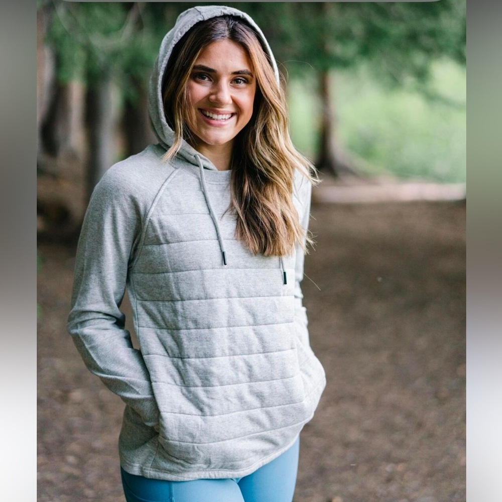 Zyia Gray Quilted Combo Pocket Hoodie Sweatshirt